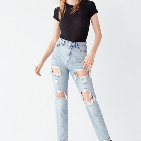 BDG Mom Destroyed Jean - Light Wash Size 29 - Picture 4 of 6